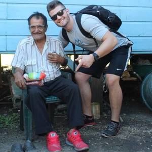 Meet your Posher, Daniel